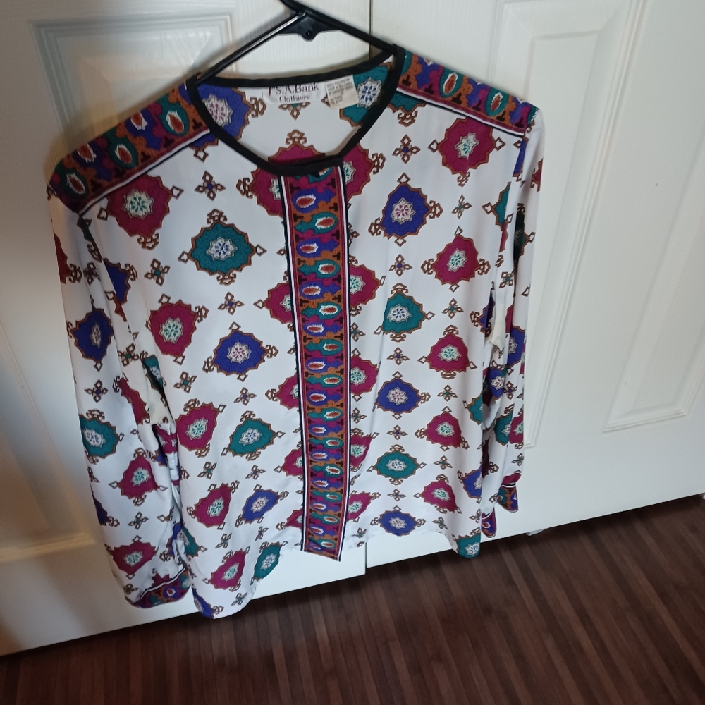 Jo A Banks Vintage Blouse. Cream background with cranberry, navy, teal pattern